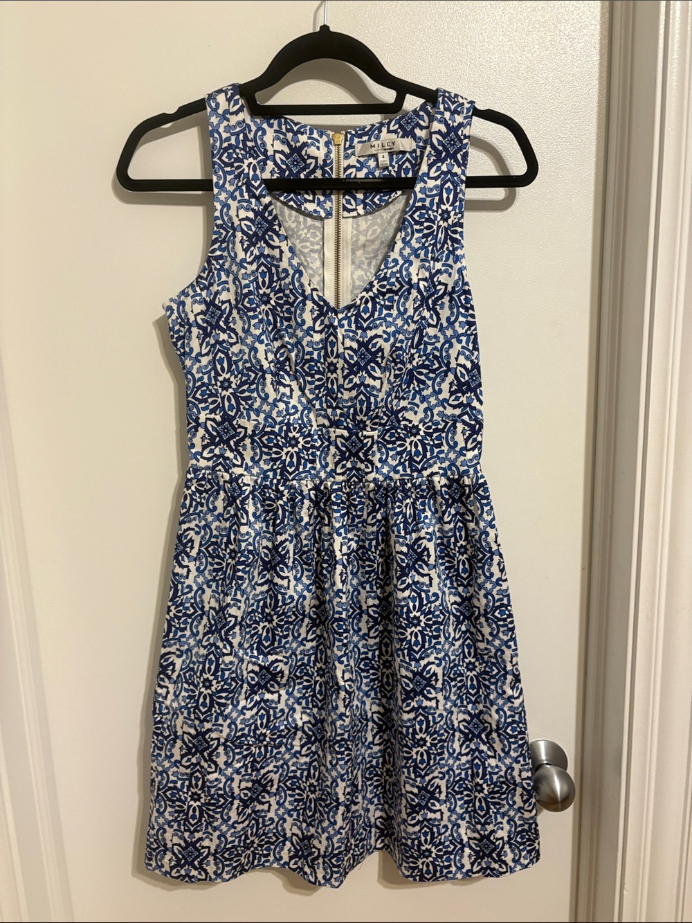 Milly Blue and White Sleeveless V-Neck Printed Dress